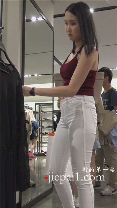 4k-极品紧身白姐妹淘服装店试衣服（上）[4.25 GB]