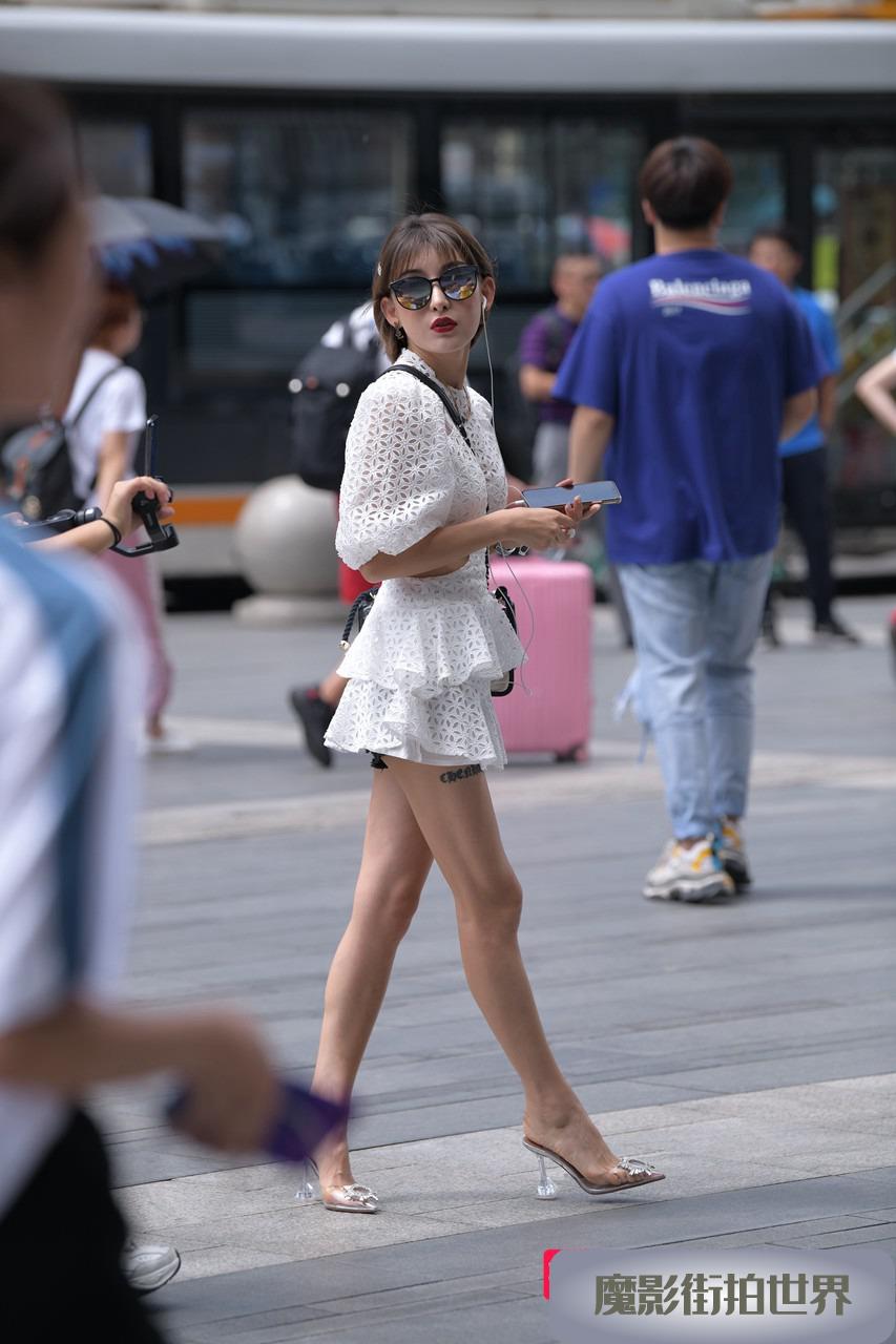 午后遇见美腿高跟小姐姐3A1564[842M]