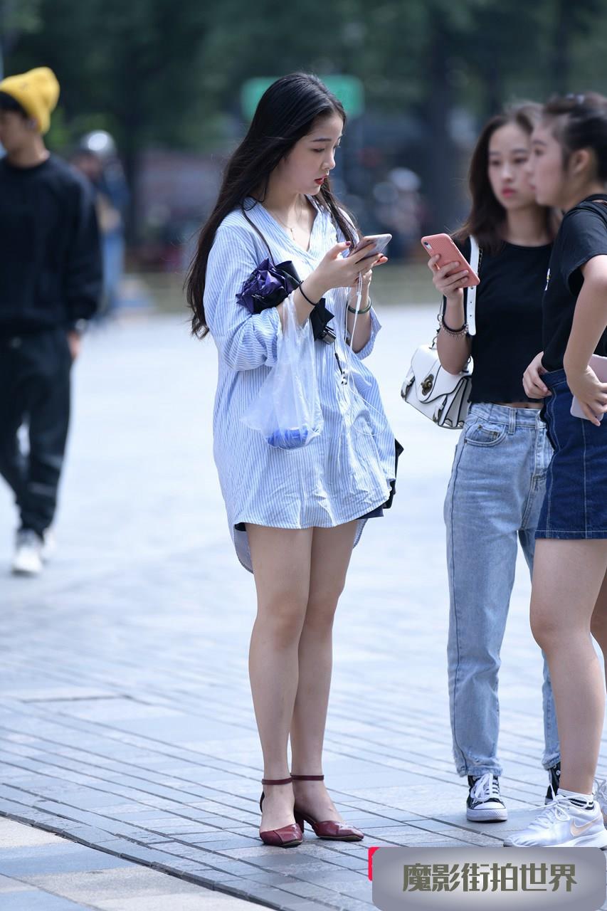 清纯长腿美女3A1403[525M]