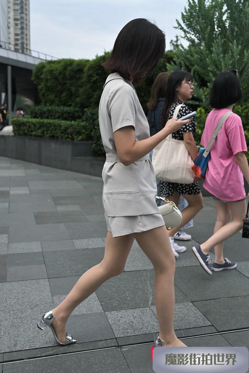 肉丝长腿少妇有韵味3A663[525M]