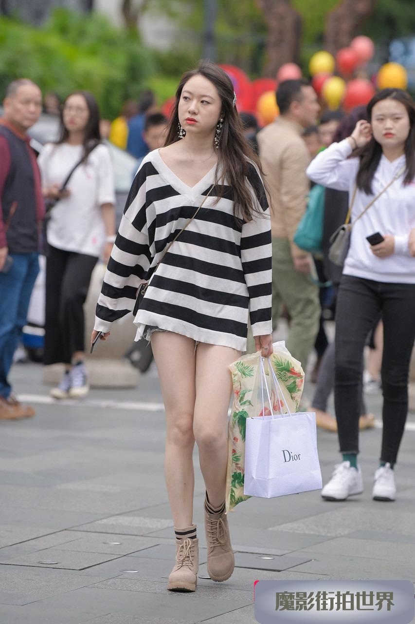 肉肉的大白腿，好想3A860[288M]