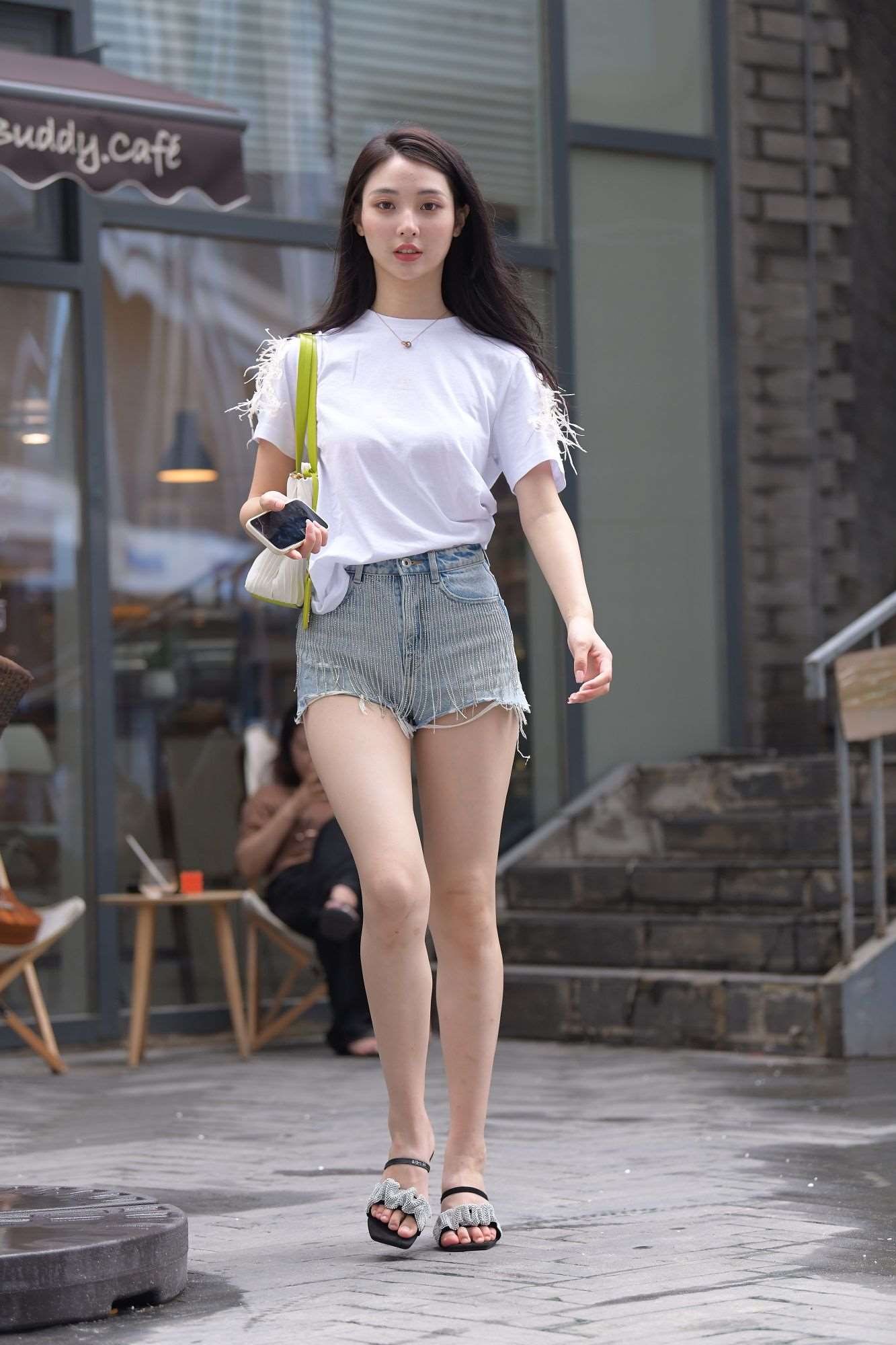 776蓝色牛仔热裤美女