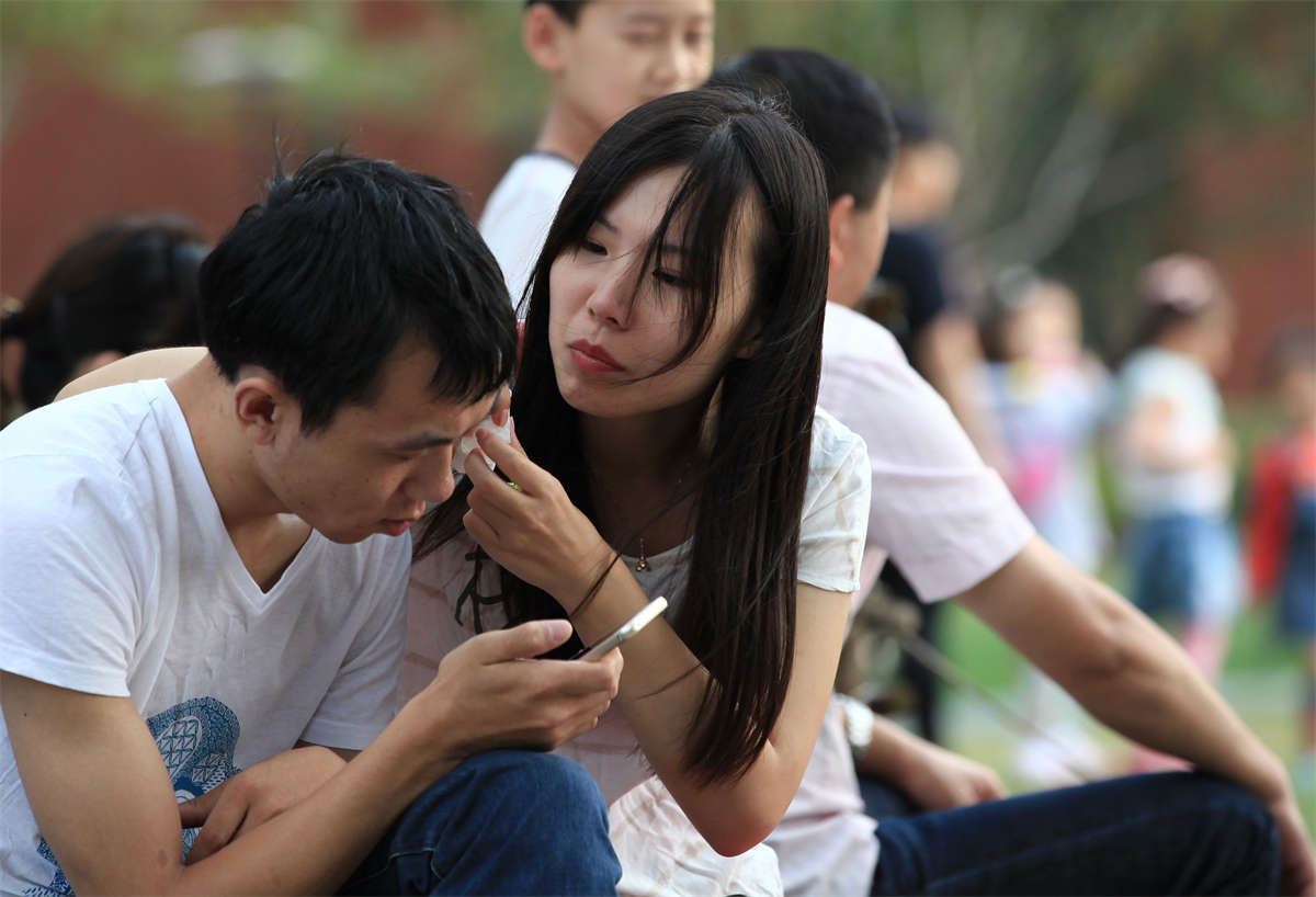 No12 绝对反差：长得超凡脱俗的女孩，一双脚够原味