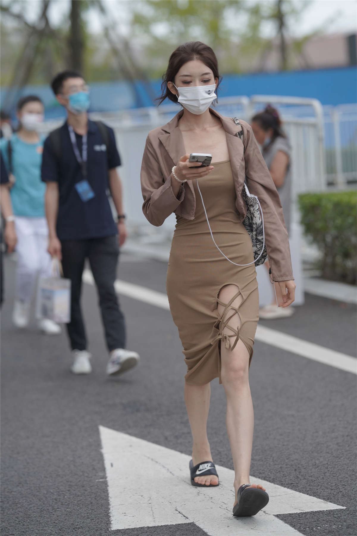 气质针织裙