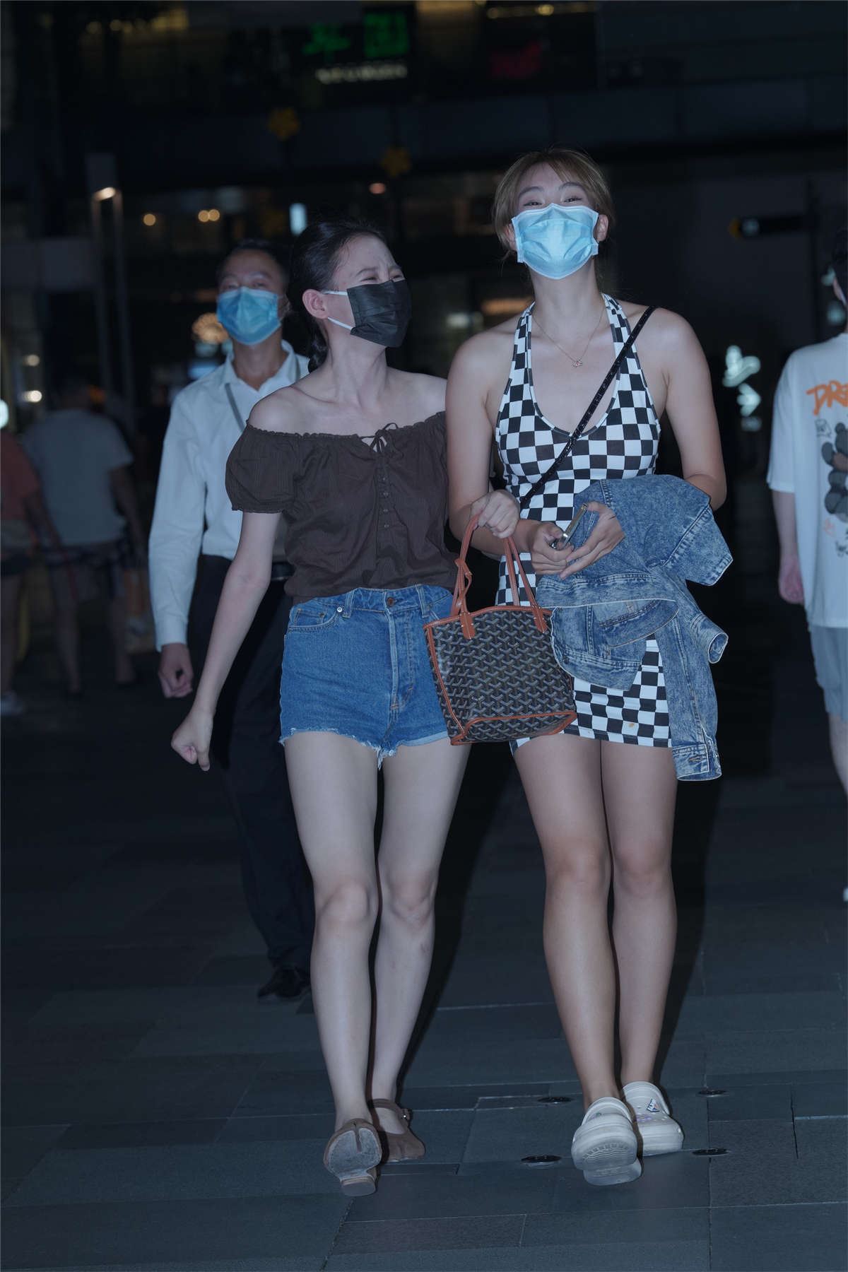 牛仔闺蜜