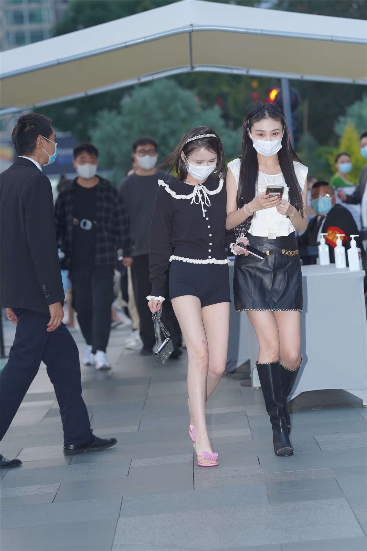 包臀裙大长腿美女