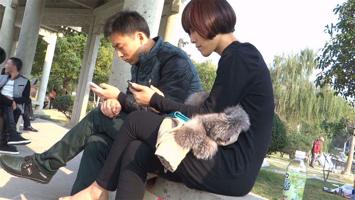 裸足高跟豹纹美足