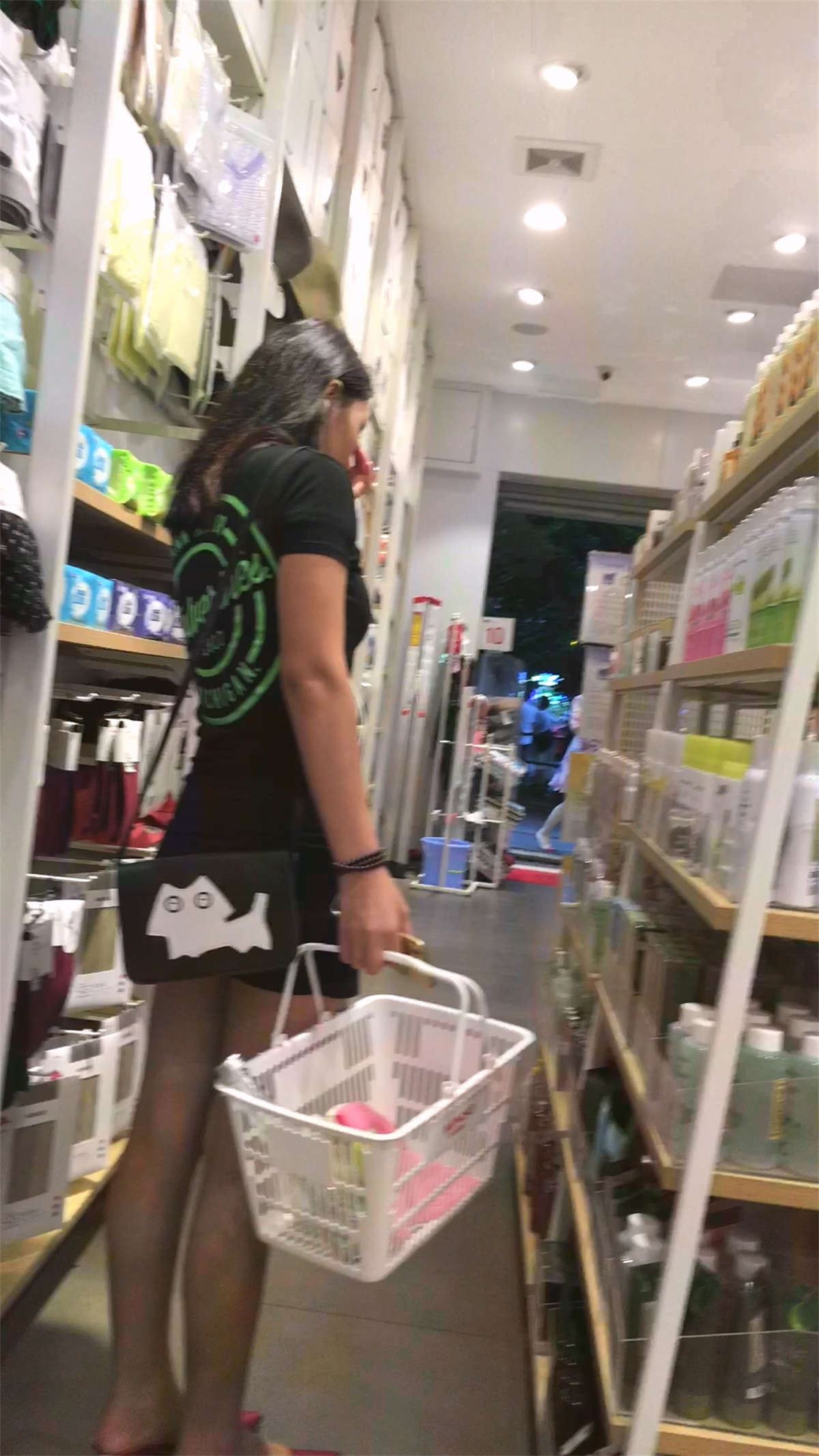 包臀美女