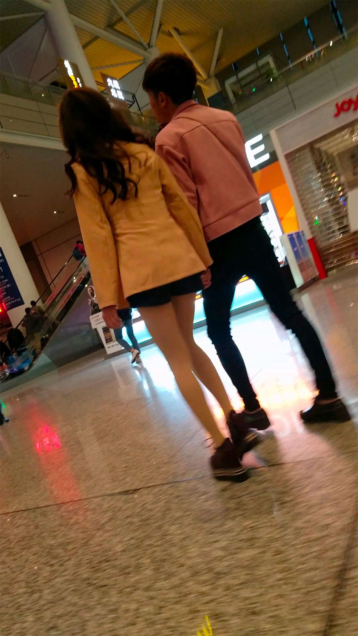 秀街拍美女