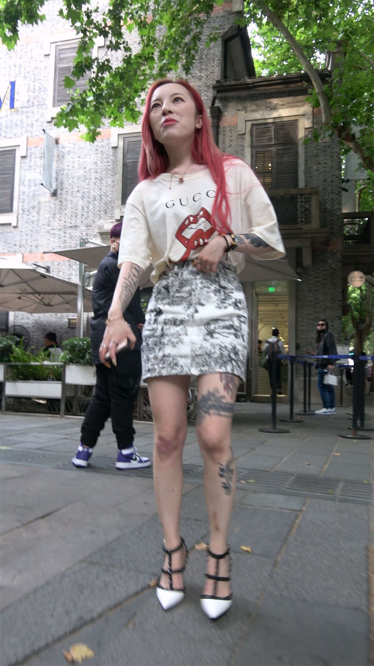 性感长腿短裙高跟美女