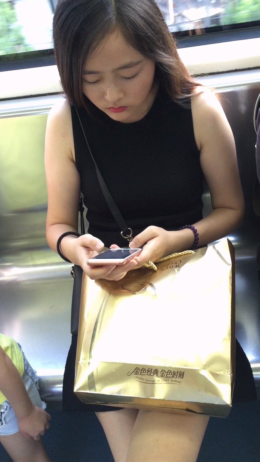 漂亮红高MM