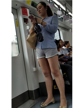 4k超清，饱满美三角热裤美腿性感熟女