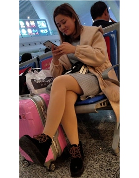 4k-肉丝袜美腿小清新美女