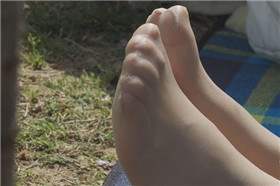 4K 街拍肉丝美足3