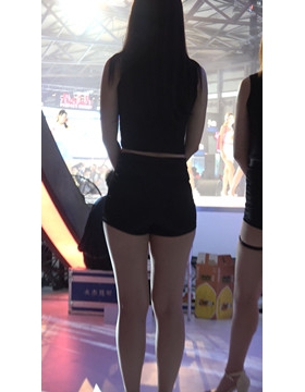 舞台上的圆臀美腿女神姐姐。