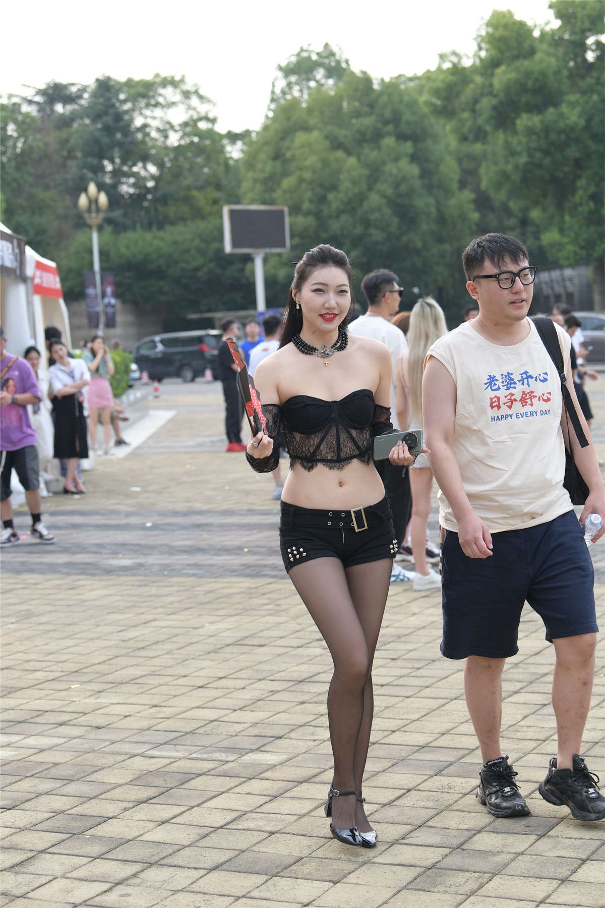 甜美暗黑风
