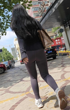 打车的妹子