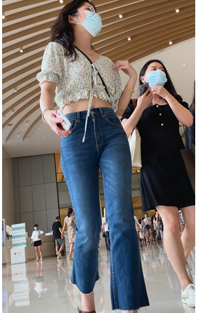 性感的美腿美女