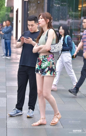 花热裤大长腿 23-05-24-63