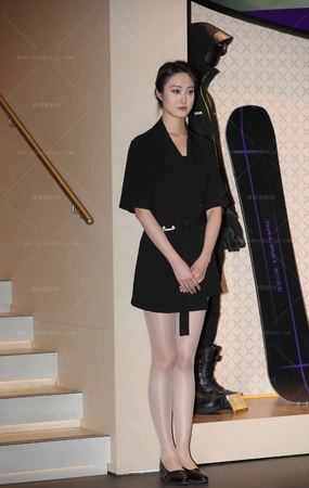 25上海车展肉丝逆天长腿礼仪小姐姐 10P