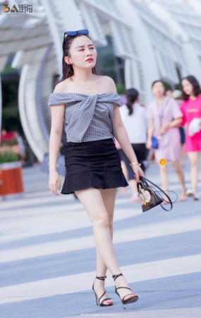 一字肩 靓丽 超短裙 美腿细高跟-11P