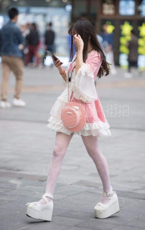 提花白丝lolita-13P