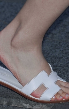 小热裤美腿