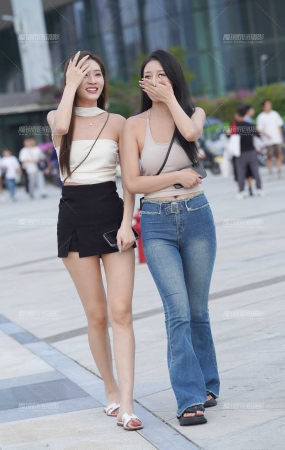 紧牛美腿