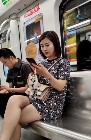 1657性感美女辣妈