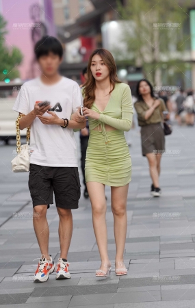 漂亮女友