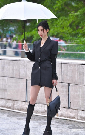 打伞半腿袜 23-04-21-30