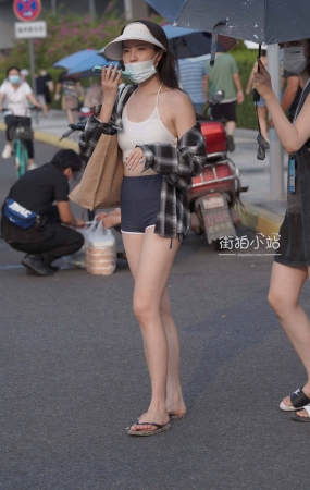 大白腿！人字拖MM