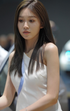 长的又乖又美
