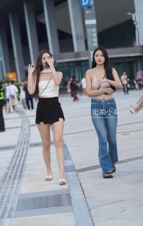 美腿牛仔