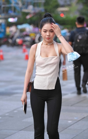 气质辣妈 21-09-02-60P