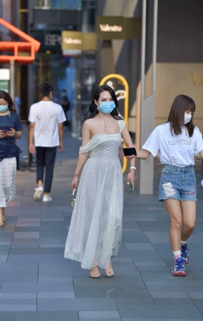 抹胸裙，长裙街拍美女