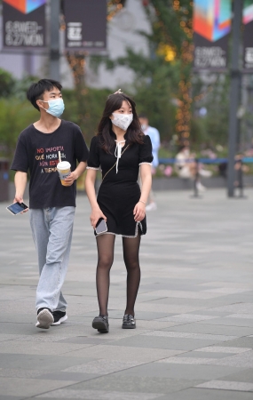 黑丝女友