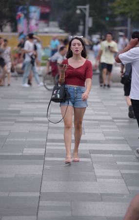 热裤辣妈