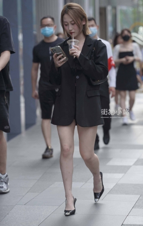 漂亮美腿小姐姐
