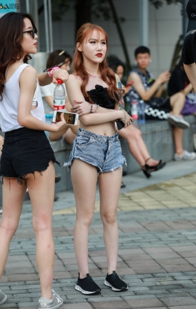 有幸遇见这么性感的妳-16P