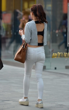 白裤MM