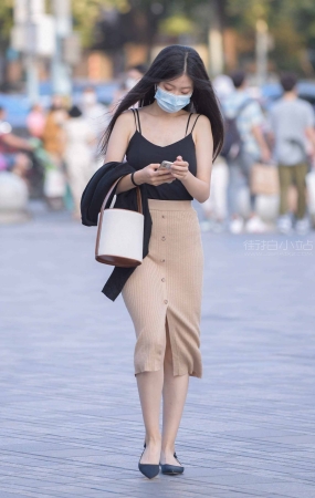 美群小姐姐