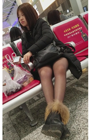 黑丝短发妹纸