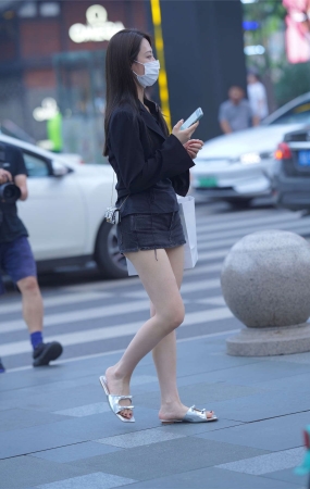 美腿小姐姐