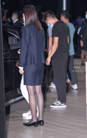 201123-16+44奔驰~ 7P