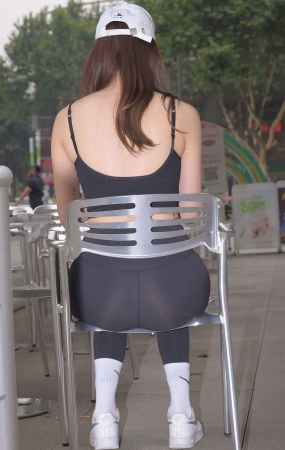 性感黑色瑜伽