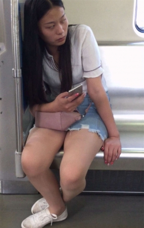 肉丝球鞋MM