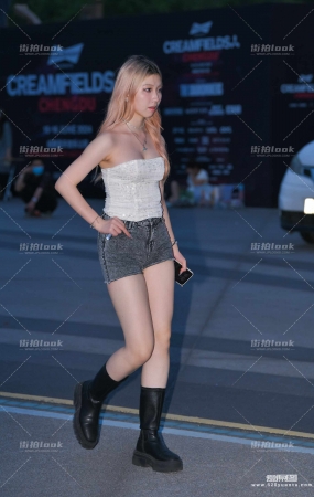 裹胸热裤 24-06-15-383