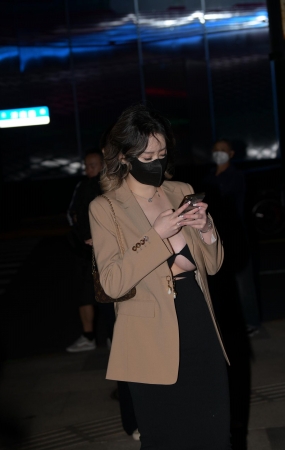 夜太黑 你太美