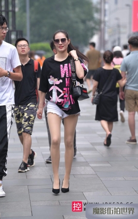 搭讪肉丝大长腿小姐姐3A3376[214M]